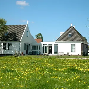  Bed & Breakfast Farmland Netherlands
